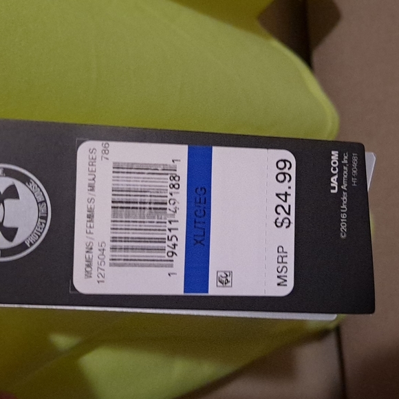 Women's Under Armour Active Wear - Picture 6 of 6